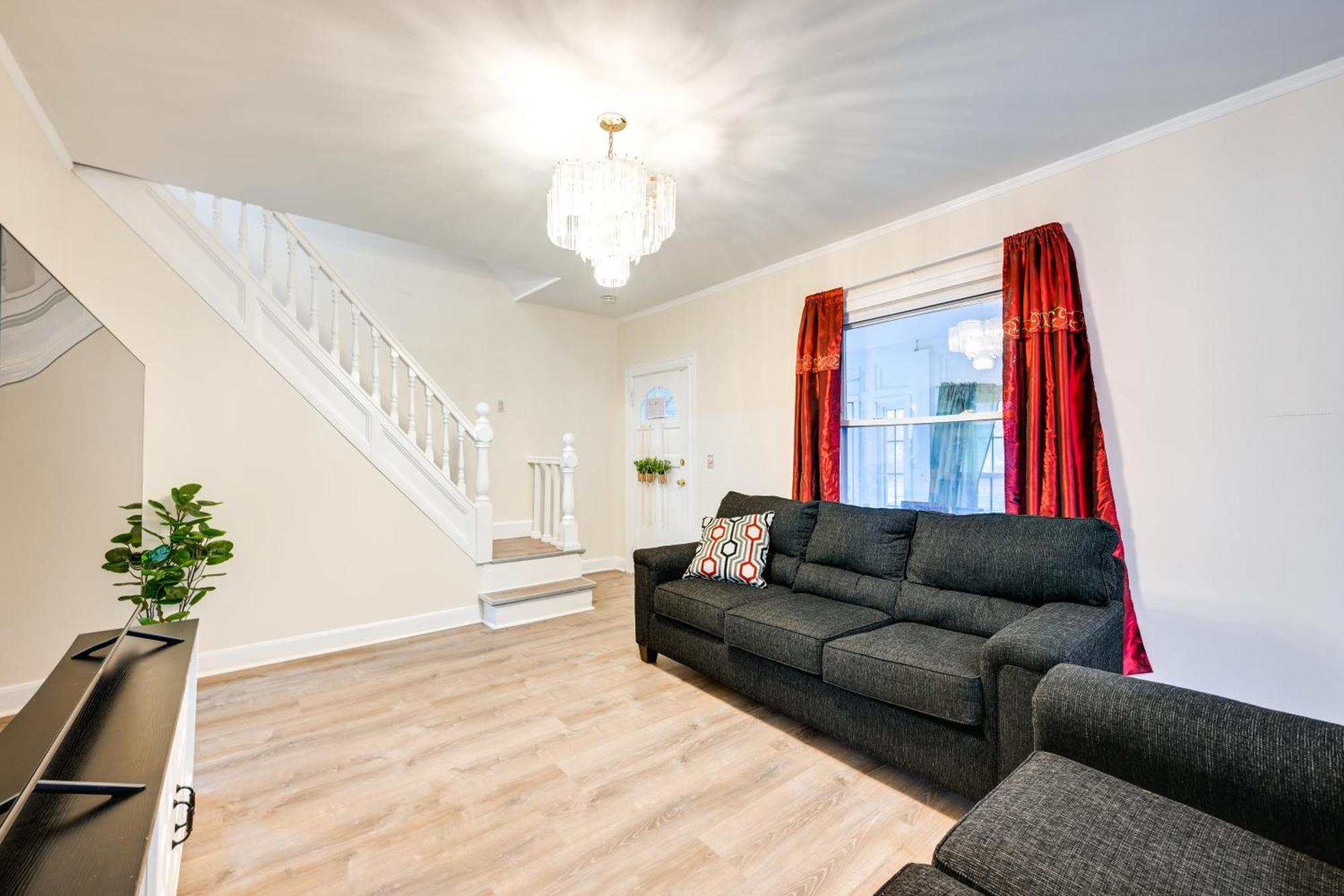Charming Long Island Home With Fenced Yard! Freeport Dış mekan fotoğraf